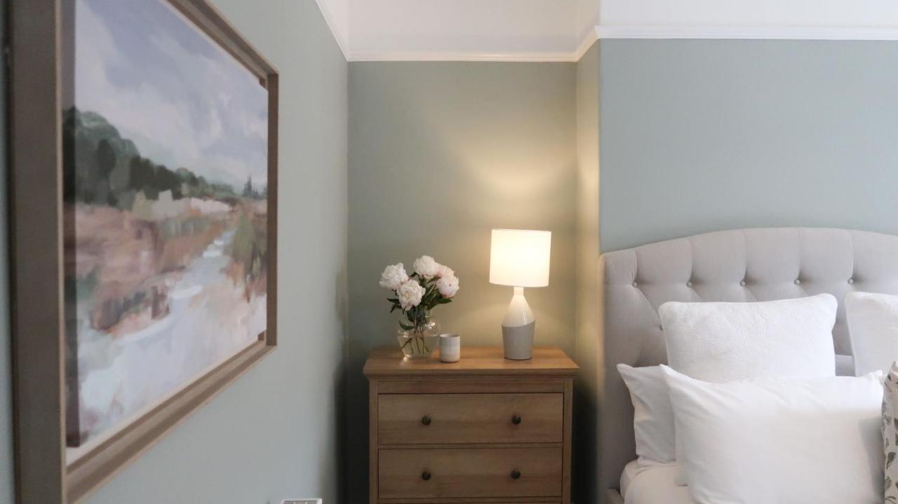Luxury Living Outside The City Walls - Sleeps Six! Chester Eksteriør bilde