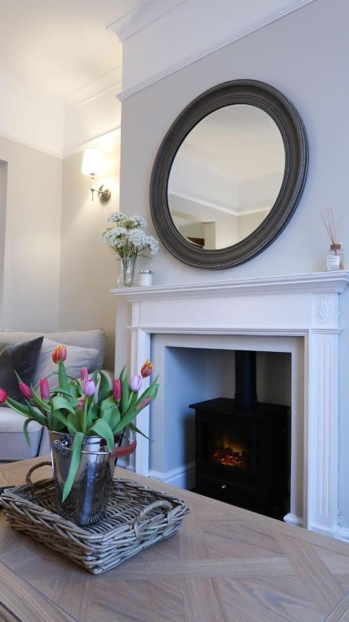 Luxury Living Outside The City Walls - Sleeps Six! Chester Eksteriør bilde